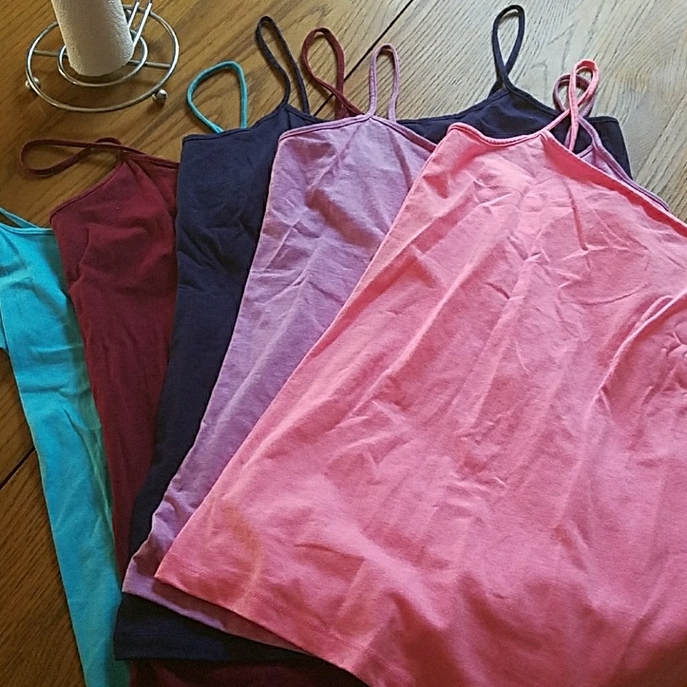 5 tank tops size L and XL